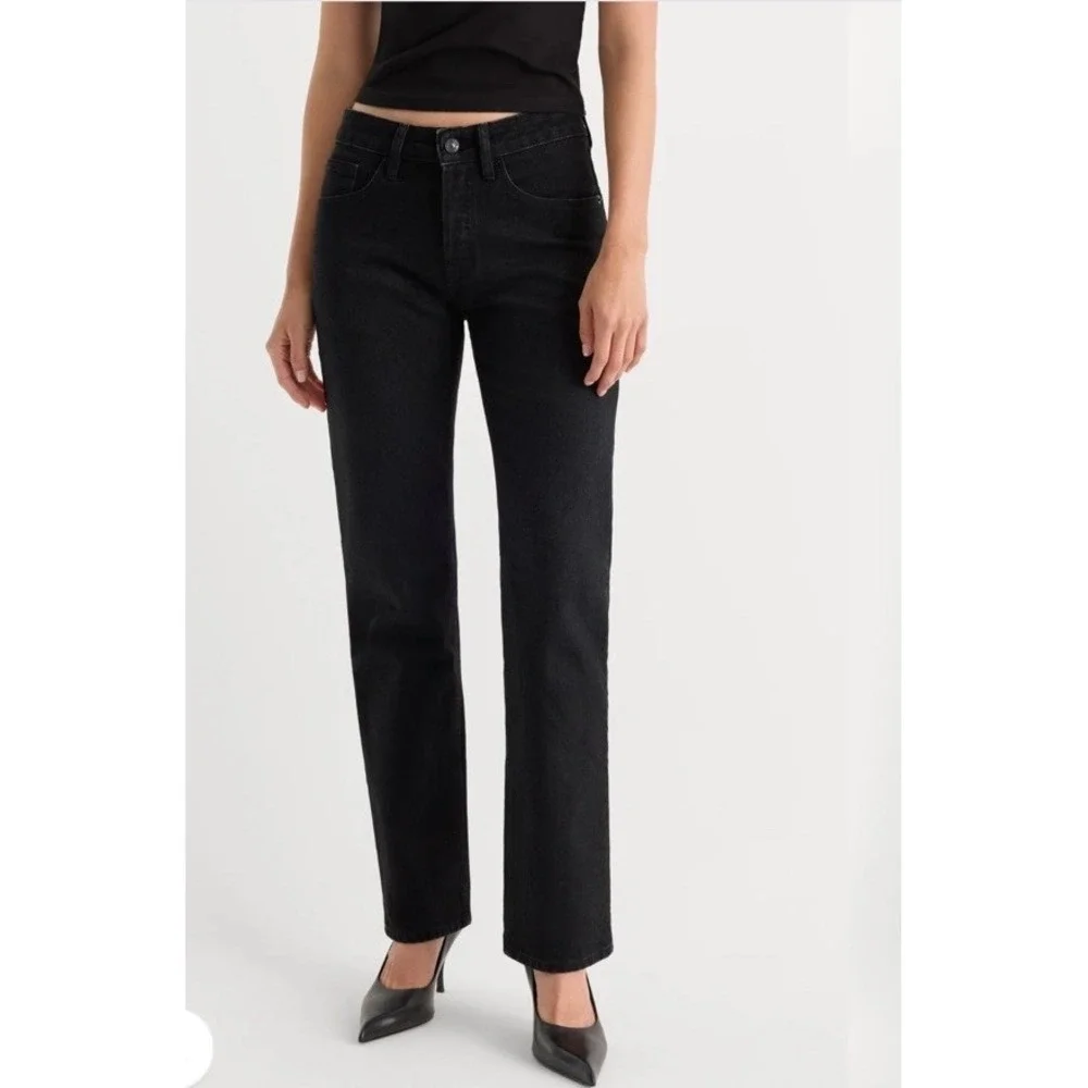 Good American NWT Good Vintage Straight Leg Size 14/32 Wash Black Flat Tummy